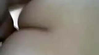 أول ظهور شرجي: حرث طيز بيضاء كالثلج