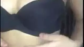 جلسة نيك ذاتي مع أثداء جامحة مكشوفة