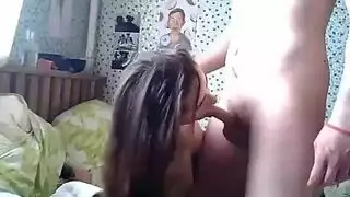 مداعبة الحلق تفضي إلى جنس شرجي عنيف