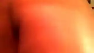 سكس حك فوق مخده