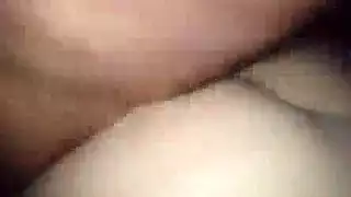 شقراء غبية تمارس الجنس العنيف مع طالب ماهر